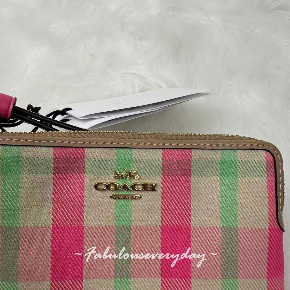 Coach Corner Zip Wristlet With Plaid Print Signature Canvas CBP18 Pink Multi NWT - Picture 4 of 5